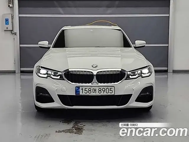 BMW 3 Series 2021 — Фото 1/19