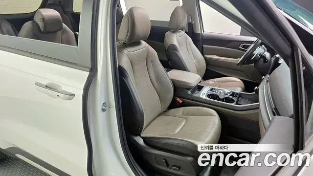Kia Carnival 2024 — Фото 10/20