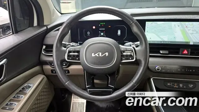 Kia Carnival 2024 — Фото 12/20