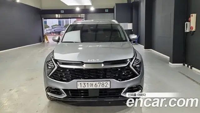 Kia Sportage 2021 — Photo 8/16