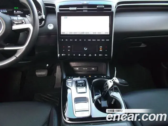 Hyundai Tucson Hybrid 2021 — Photo 7/20