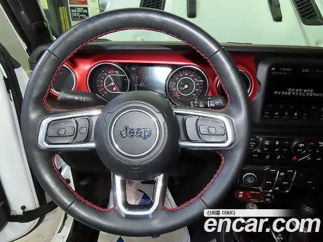 Jeep Wrangler 2021 — Photo 1/20