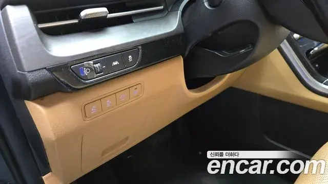 Kia Carnival 2022 — Photo 15/20