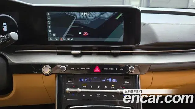 Kia Carnival 2022 — Photo 17/20