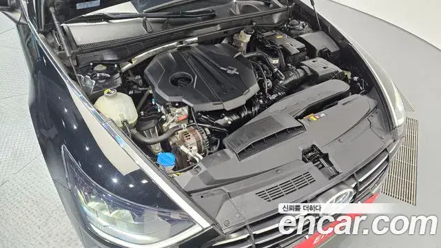 Hyundai Sonata 2020 — Фото 6/20