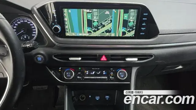 Hyundai Sonata 2020 — Фото 14/20