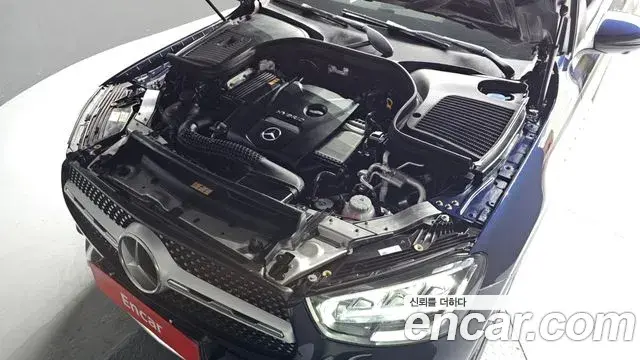 Mercedes-Benz GLC-Class 2023 — Şəkil 16/20