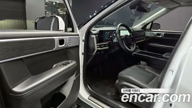 Hyundai Santa Fe 2023 — Şəkil 15/20