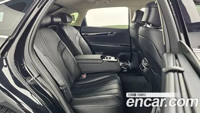 Genesis G80 2023 — ფოტო 2/20