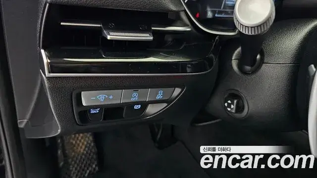 Genesis G80 2023 — ფოტო 7/20