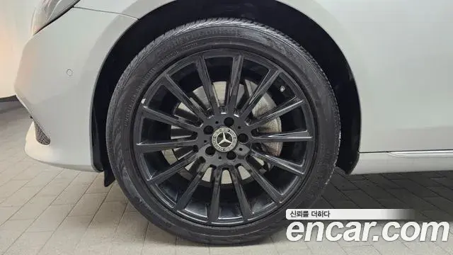 Mercedes-Benz E-Class 2018 — Şəkil 1/20