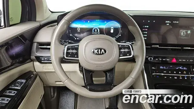 Kia Carnival 2021 — Фото 13/20