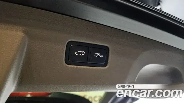 Kia Carnival 2021 — Фото 20/20