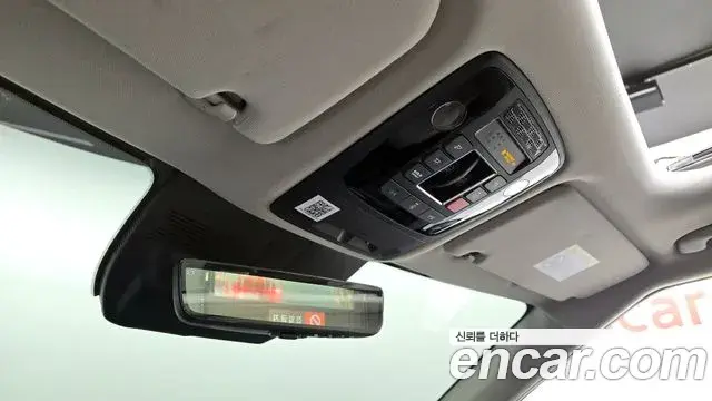 Kia Carnival 2025 — Şəkil 16/20