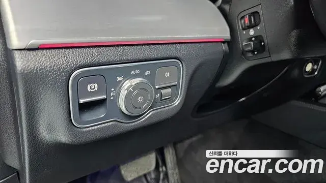 Mercedes-Benz GLE-Class 2019 — Şəkil 6/20