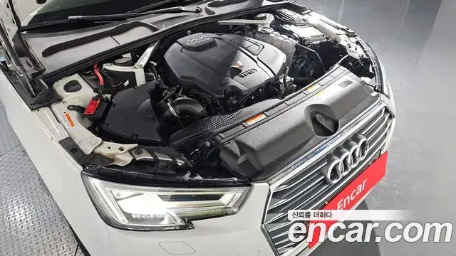 Audi A4 2019 — Photo 12/20