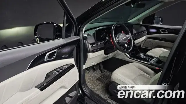 Kia Carnival 2022 — ფოტო 20/20