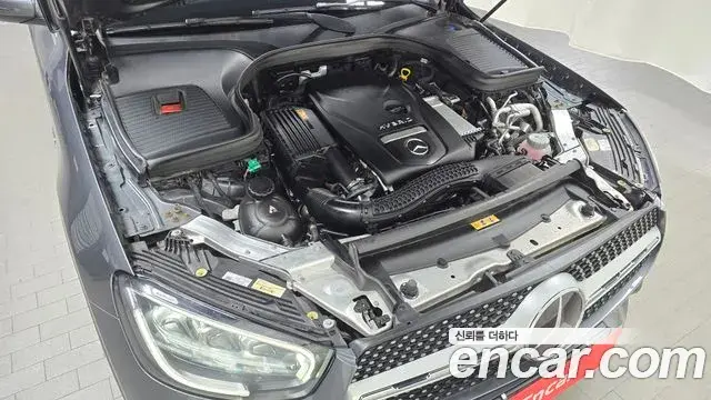 Mercedes-Benz GLC-Class 2020 — Şəkil 9/20