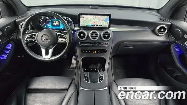 Mercedes-Benz GLC-Class 2020 — Şəkil 7/20