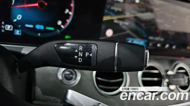 Mercedes-Benz E-Class 2021 — ფოტო 3/20