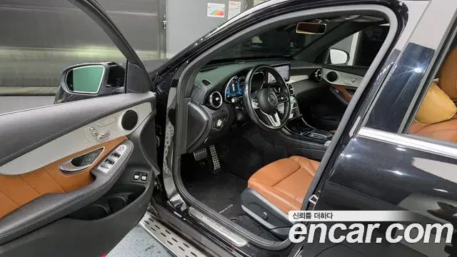 Mercedes-Benz GLC-Class 2022 — Фото 10/20