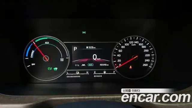 Kia Sorento 2022 — Şəkil 17/20