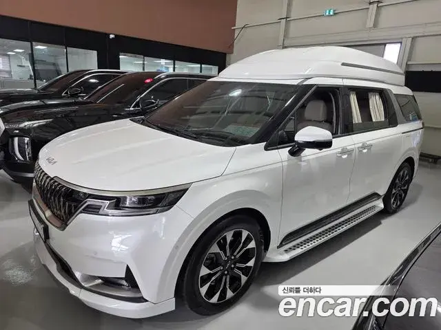 Kia Carnival 2023 — Фото 20/20