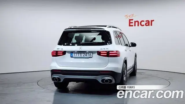 Mercedes-Benz GLB-Class 2025 — Şəkil 20/20