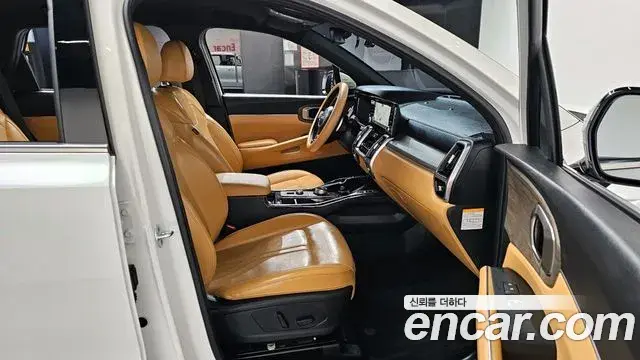 Kia Sorento 2022 — Photo 12/20