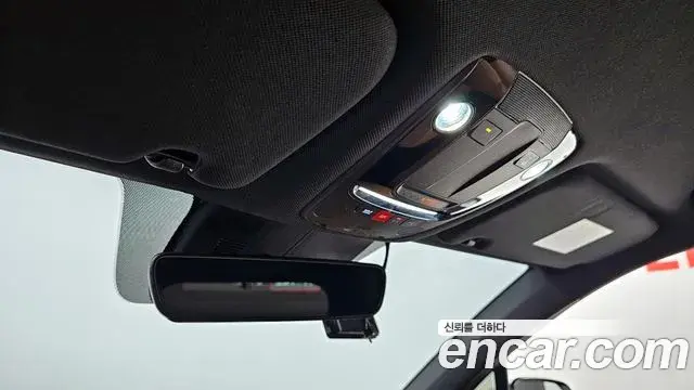 Kia Sorento 2022 — Photo 8/20