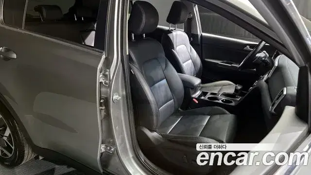 Kia Sportage The Bold 2019 — Photo 19/20