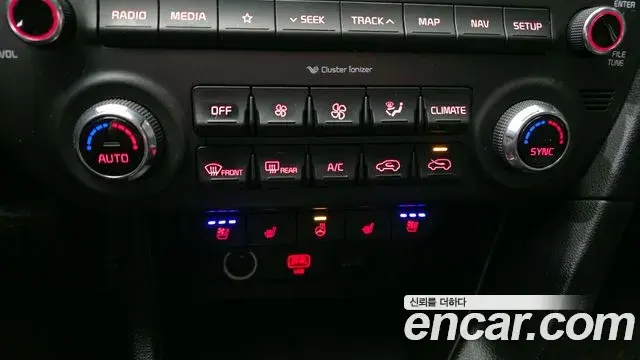 Kia Sportage The Bold 2019 — Photo 1/20