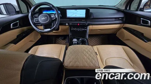 Kia Carnival 2021 — Фото 7/20