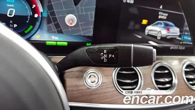 Mercedes-Benz E-Class 2019 — Фото 8/20