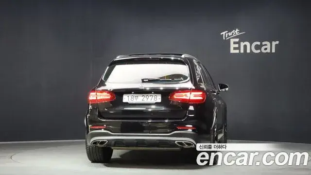 Mercedes-Benz GLC-Class 2018 — Şəkil 1/20