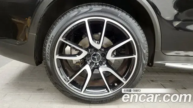 Mercedes-Benz GLC-Class 2018 — Şəkil 6/20