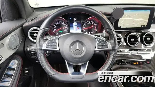 Mercedes-Benz GLC-Class 2018 — Şəkil 17/20