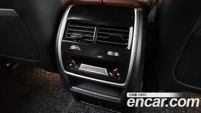 BMW X5 2021 — Photo 10/20
