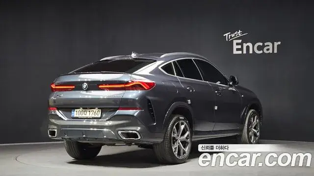 BMW X6 2021 — Photo 12/20