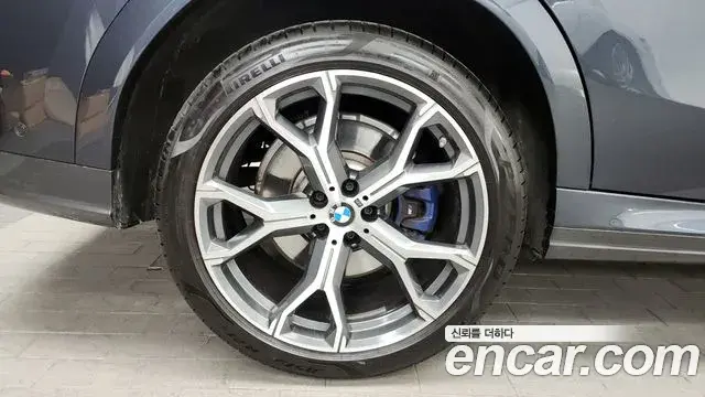 BMW X6 2021 — Photo 7/20