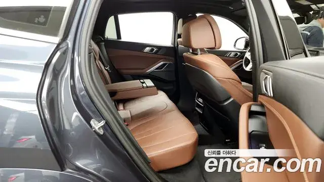 BMW X6 2021 — Photo 3/20