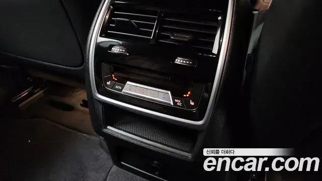 BMW X6 2021 — Photo 14/20