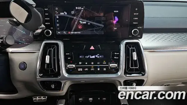 Kia Sorento 2020 — Фото 14/20