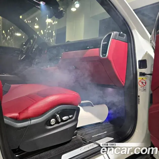 Porsche Cayenne 2020 — Photo 10/20