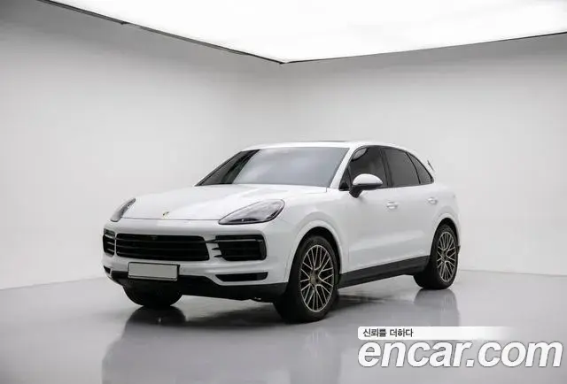 Porsche Cayenne 2020 — Photo 18/20
