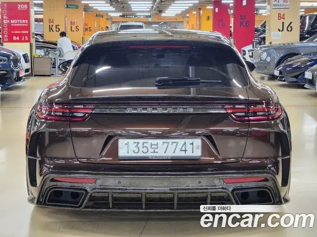 Porsche Panamera 2018 — Photo 17/20