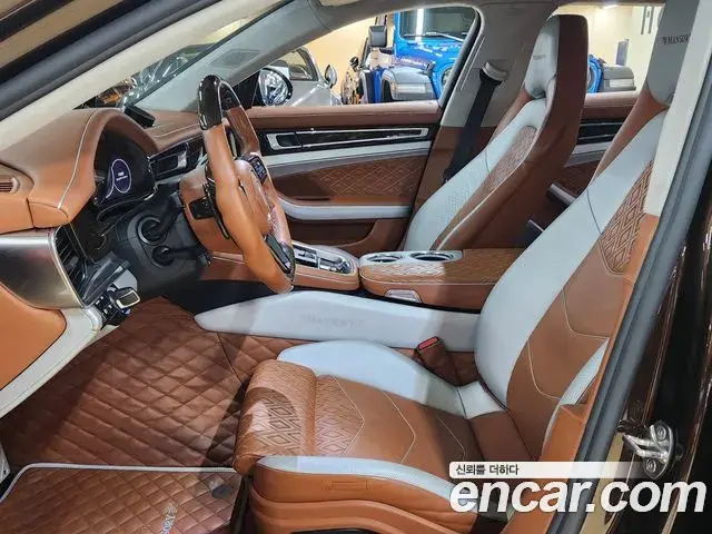 Porsche Panamera 2018 — Photo 16/20