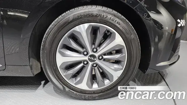 Kia K8 2022 — ფოტო 19/20