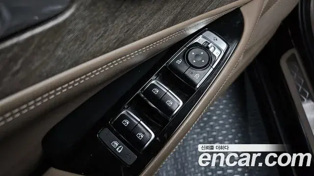 Kia K8 2022 — ფოტო 14/20