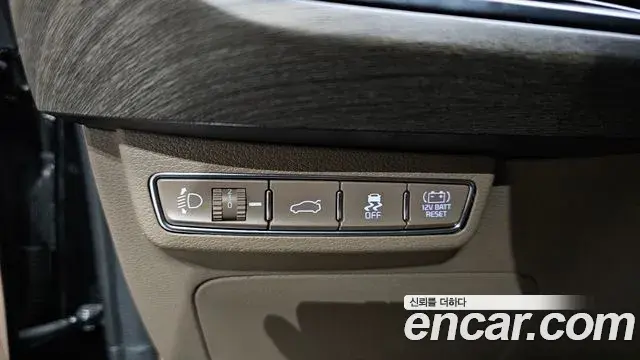 Kia K8 2022 — ფოტო 18/20